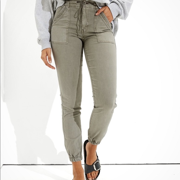 American Eagle Outfitters Pants - AE stretch high waisted Jegging jogger